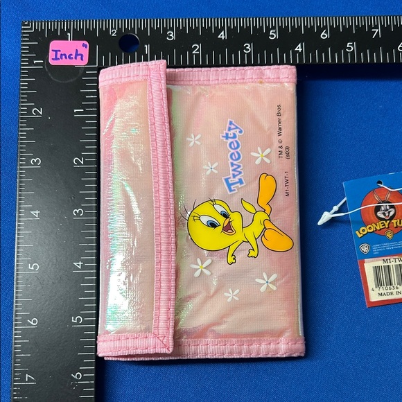 🖤NWT🔺Y2K 2003 Warner Bros. Tweety Pink Bi-fold Wallet - Picture 16 of 17